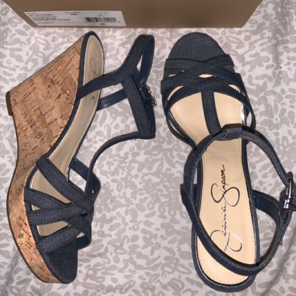 JESSICA SIMPSON WEDGES!!